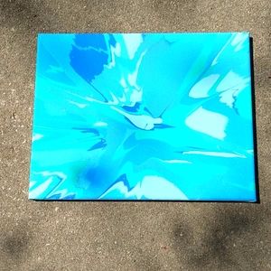 Spin art, wall decor.